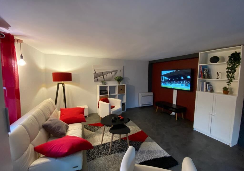 Photo of Livingroom in Saint-Clement-de-Riviere