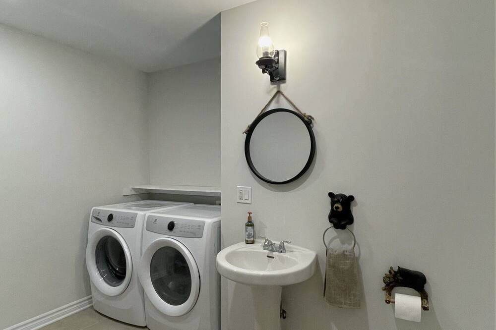 Photo of Bathroom in Mulgrave-et-Derry