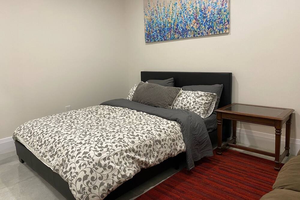 Photo of Bedroom in LaSalle