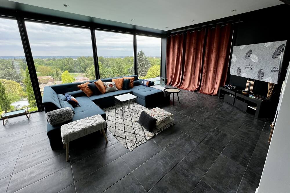 Photo of Livingroom in Couladere