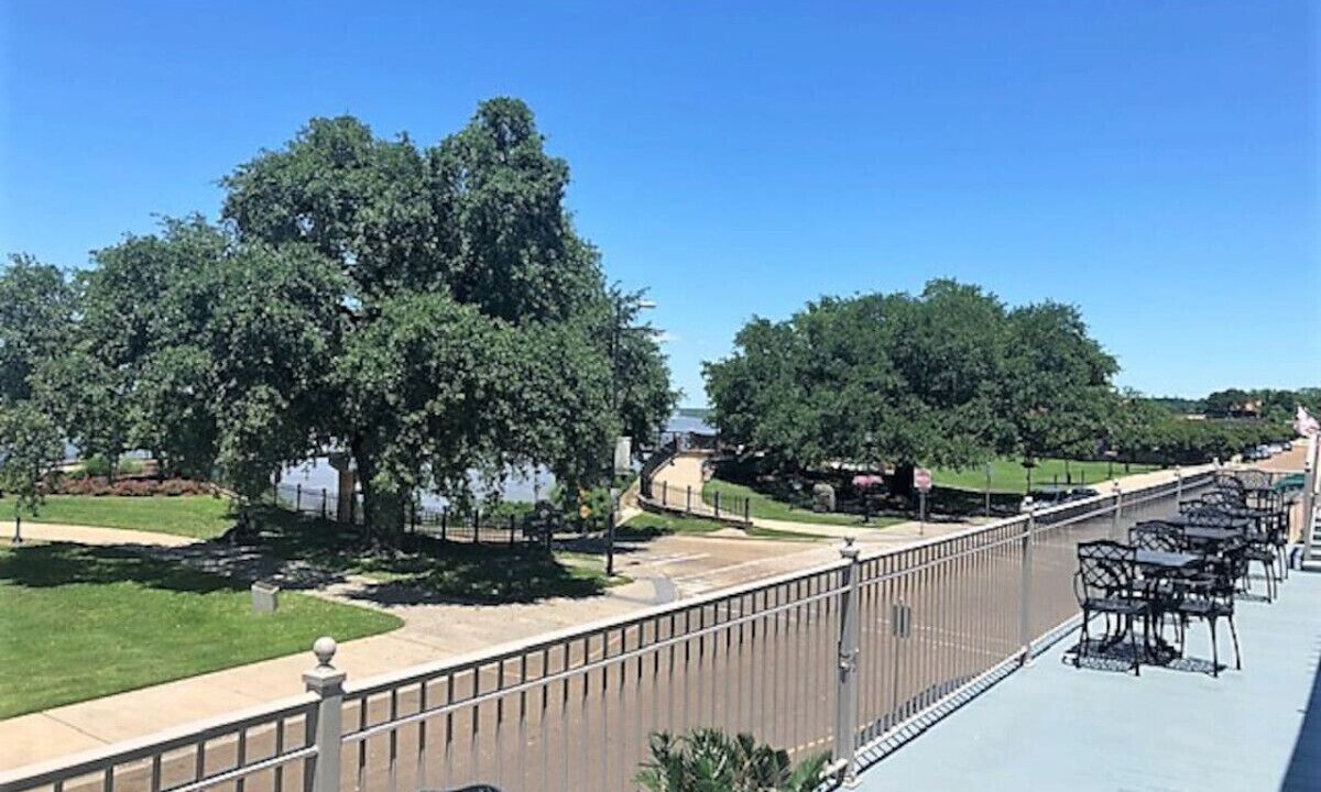 Photo of Outdoor in Natchez