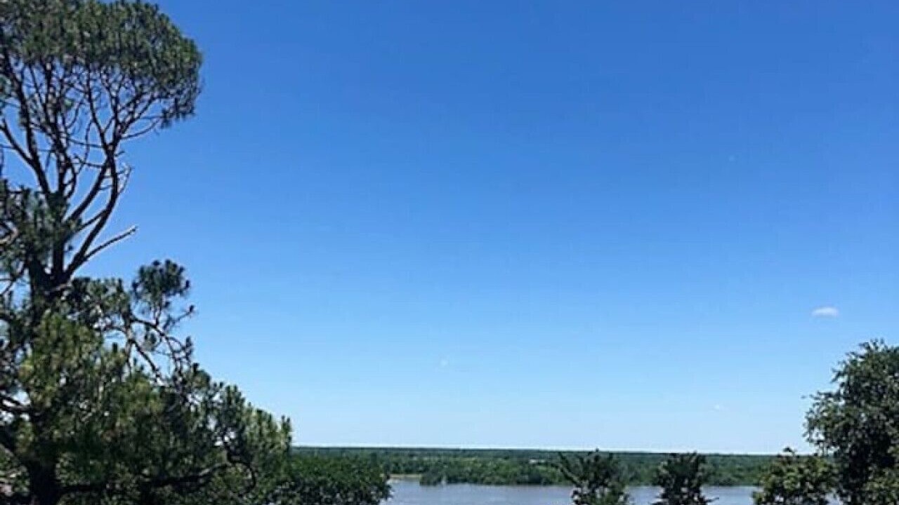 Photo of Others in Natchez