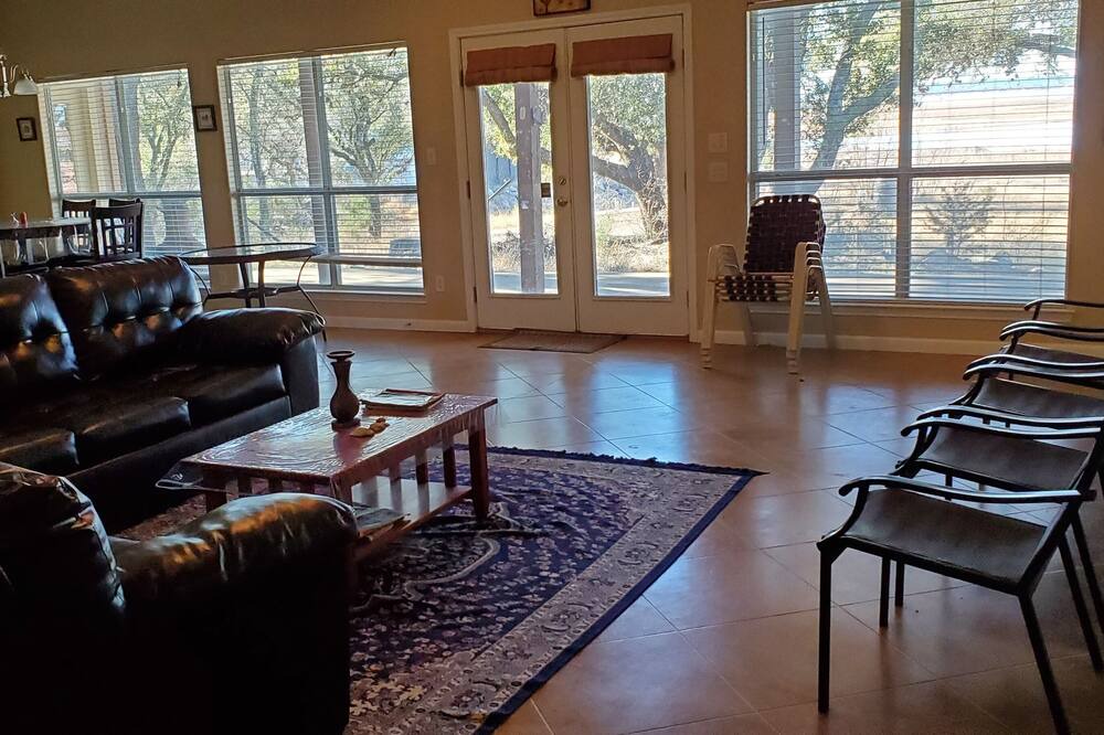 Photo of Outdoor in Burnet