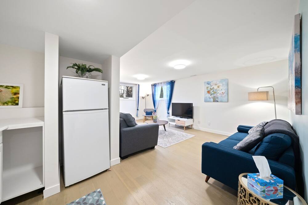 Photo of Others in Inglewood