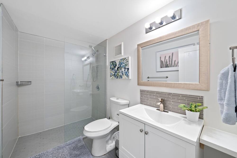 Photo of Bathroom in Inglewood