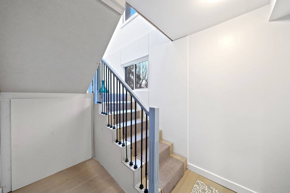 Photo of Others in Inglewood