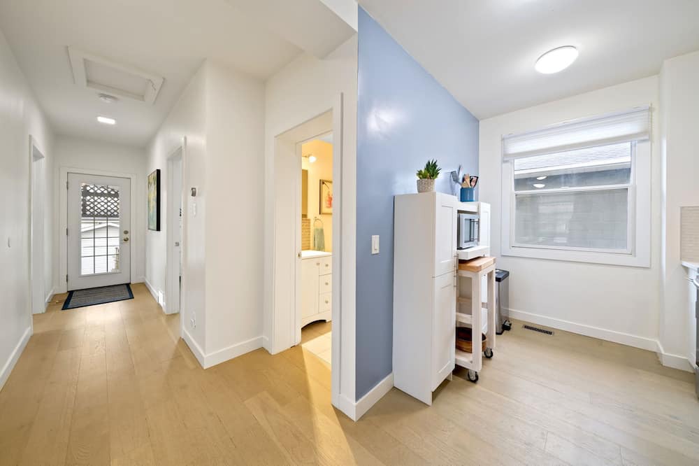 Photo of Others in Inglewood