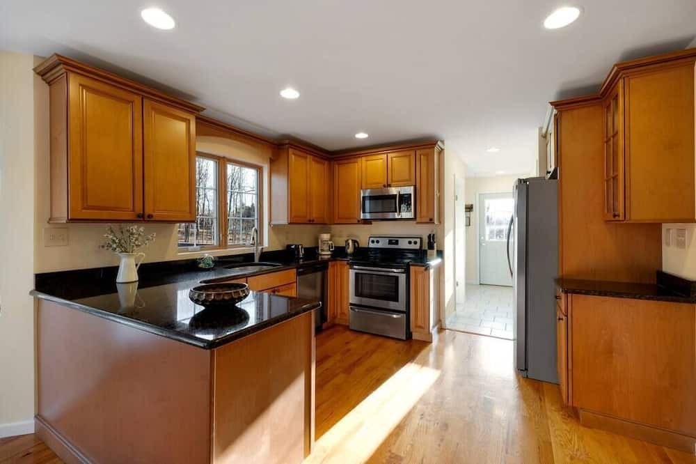 Photo of Kitchen in Washingtonville