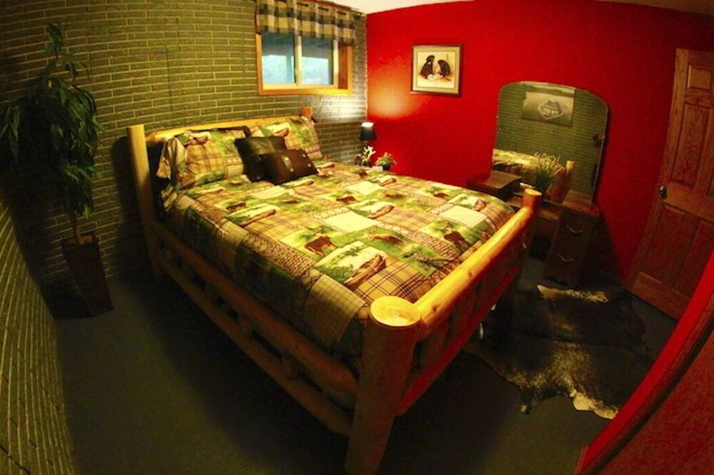 Photo of Bedroom in Lansing