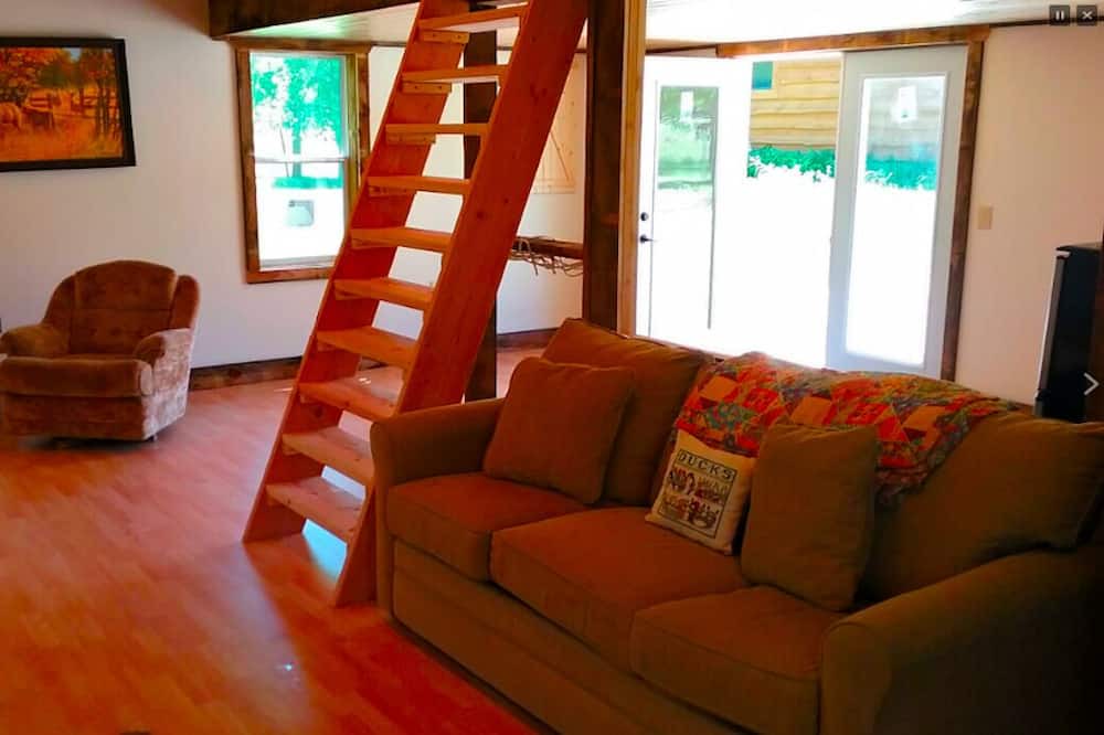 Photo of Livingroom in Waterville