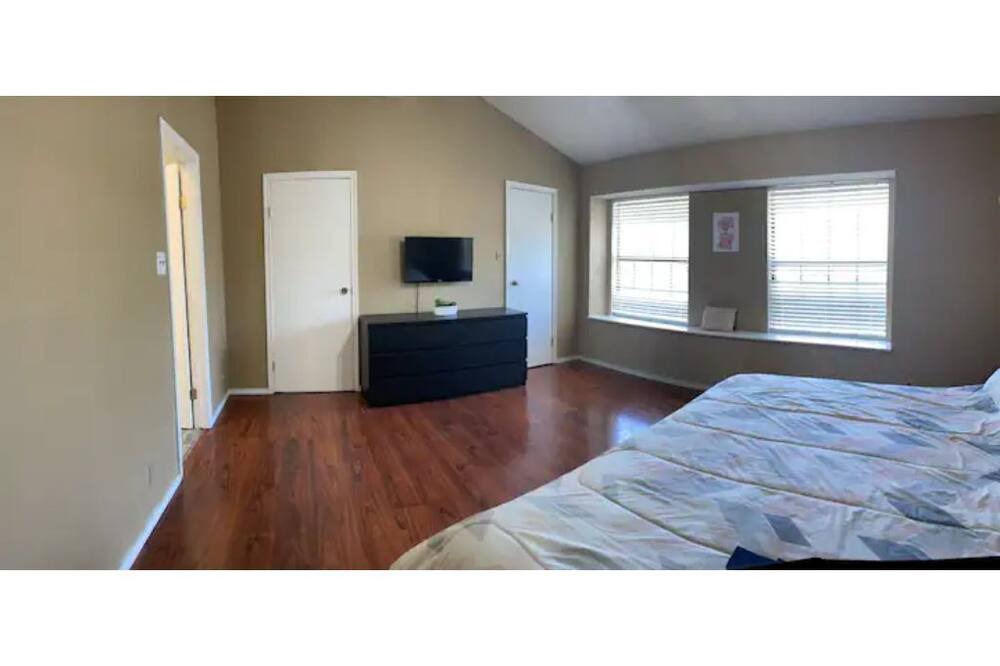 Photo of Bedroom in Leon Valley