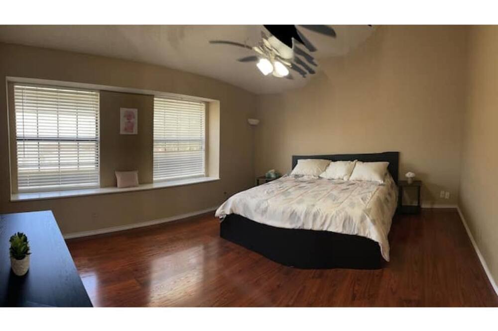 Photo of Bedroom in Leon Valley