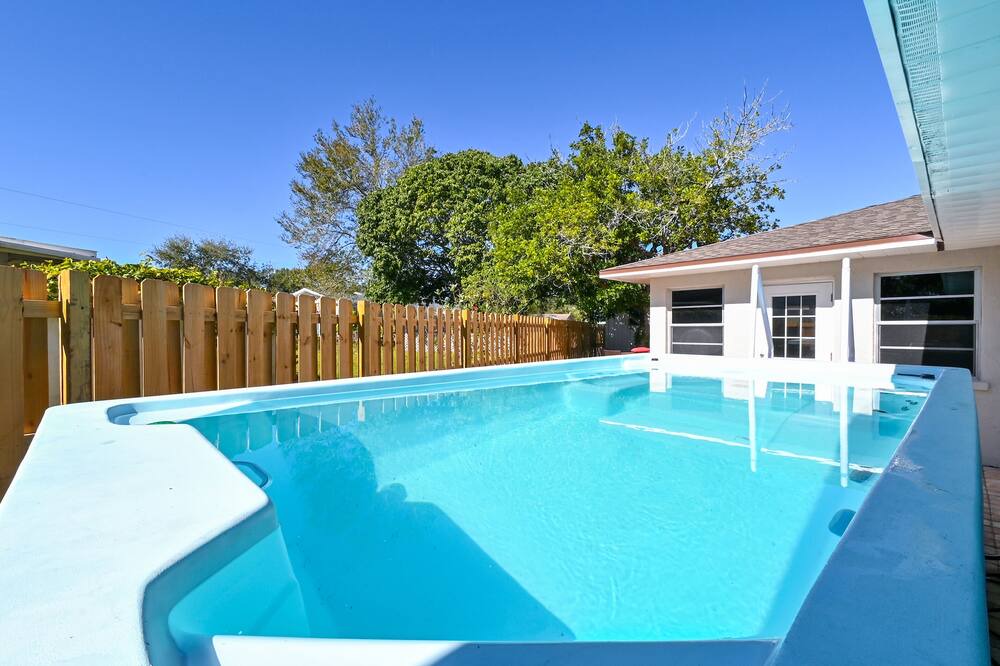 Photo of Outdoor in West Bradenton
