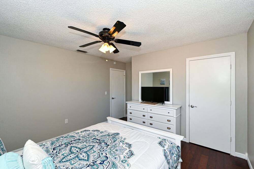 Photo of Bedroom in West Bradenton