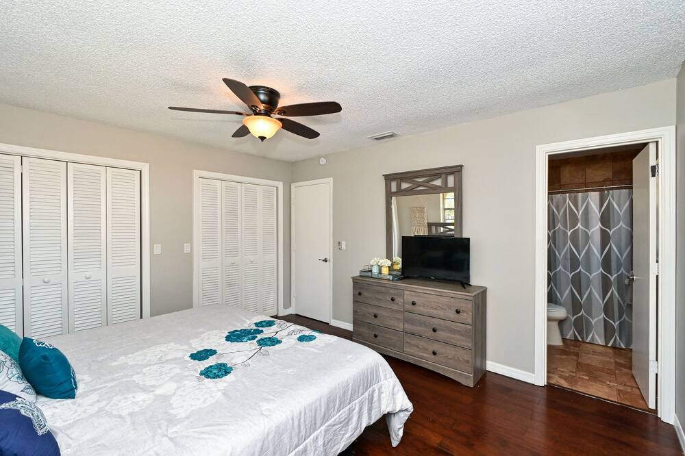 Photo of Bedroom in West Bradenton