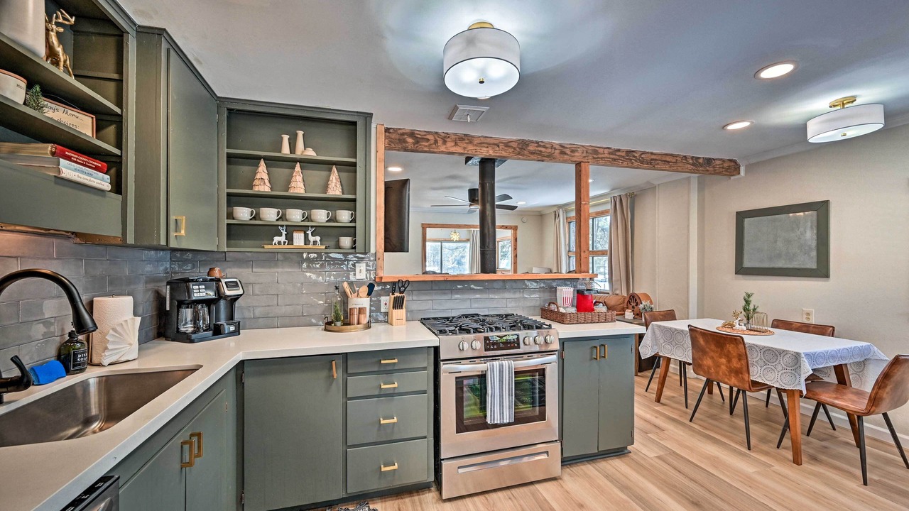 Photo of Kitchen in Mountainaire