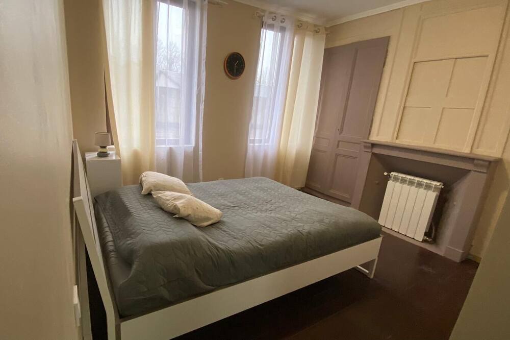 Photo of Bedroom in Pont-Audemer - Val de Risle