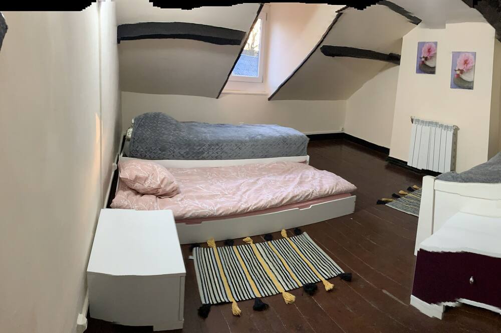 Photo of Bedroom in Pont-Audemer - Val de Risle