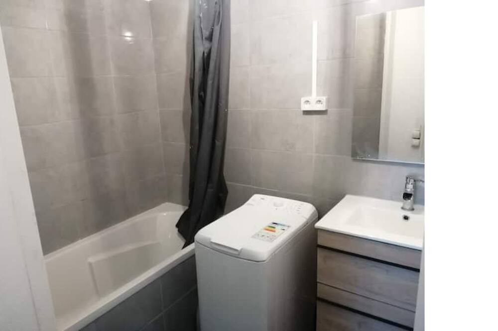 Photo of Bathroom in Lille Centre Ville