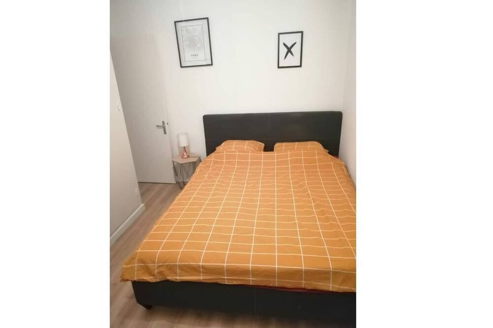 Photo of Bedroom in Lille Centre Ville