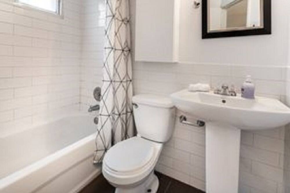 Photo of Bathroom in Latin Quarter