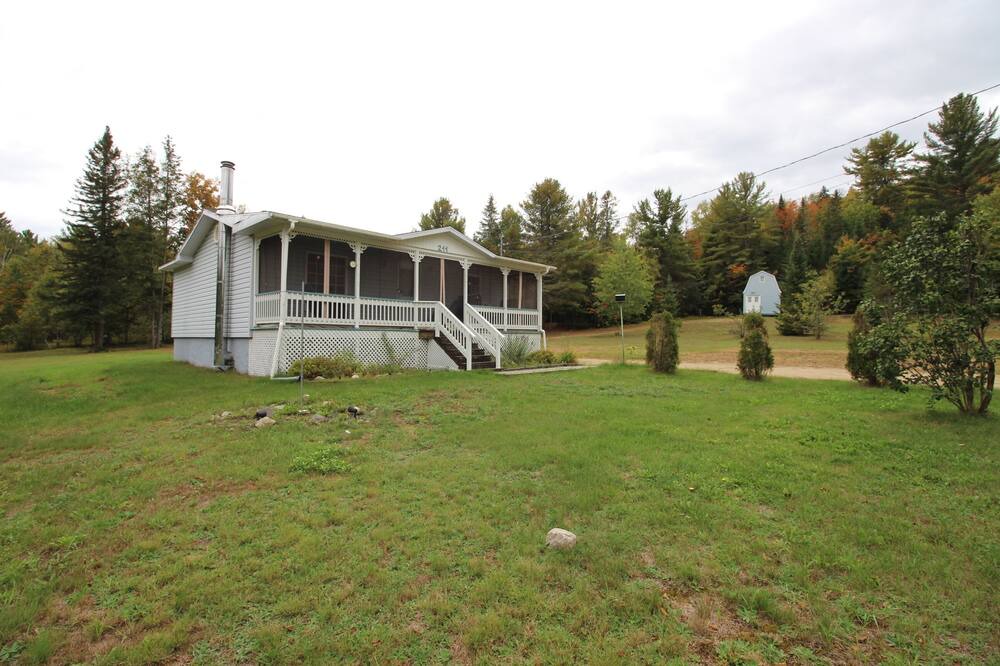 Photo of Outdoor in Saint-Alexis-des-Monts
