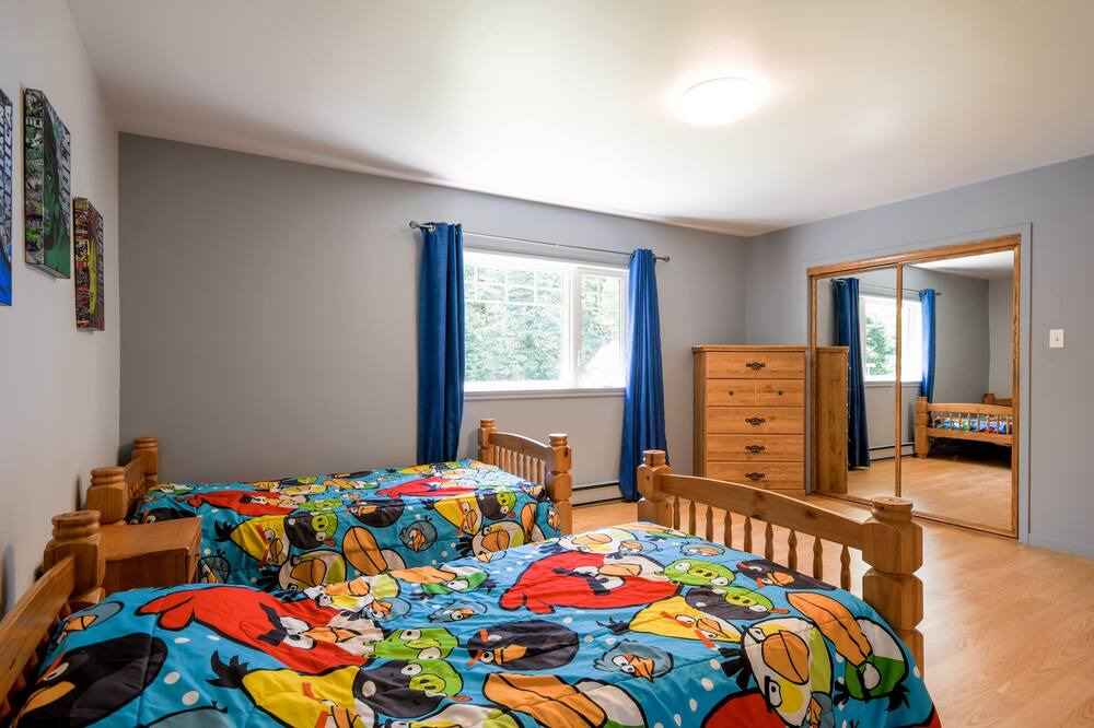 Photo of Bedroom in Saint-Alexis-des-Monts