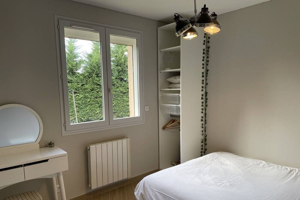 Photo of Bedroom in Bourran