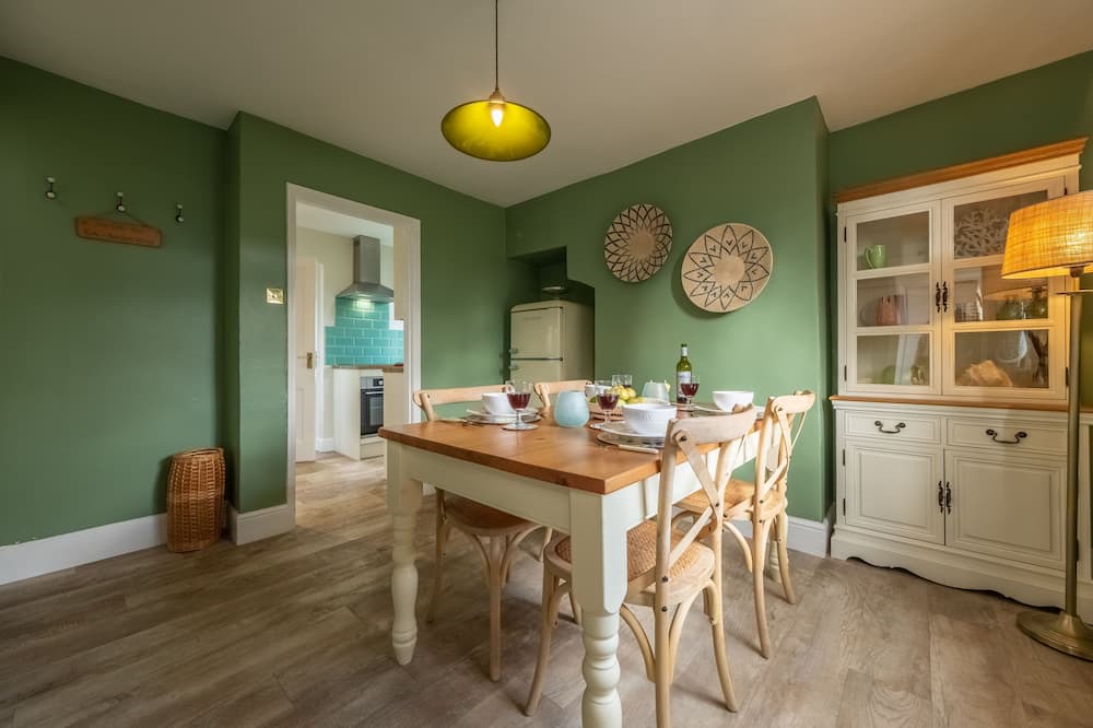 Photo of Bedroom in Deepdale