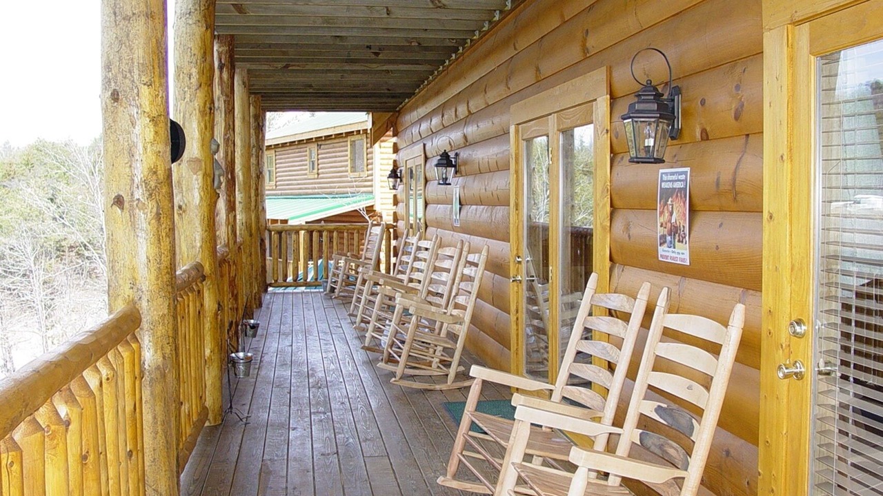 Photo of Others in Pigeon Forge