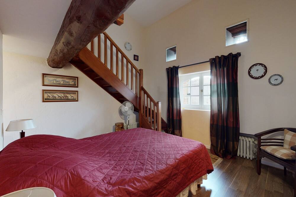 Photo of Bedroom in Beauteville