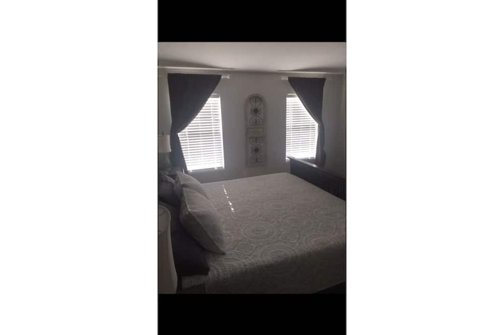 Photo of Bedroom in Thackerville