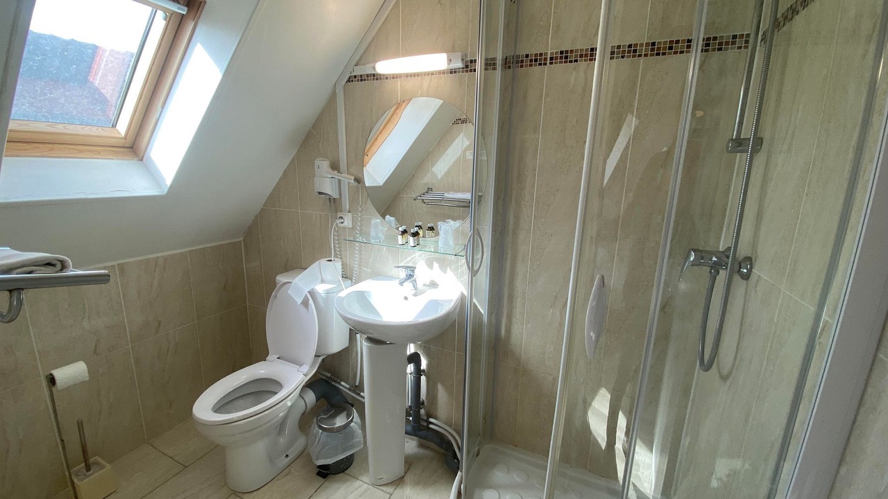 Photo of Bathroom in Azay-le-Rideau