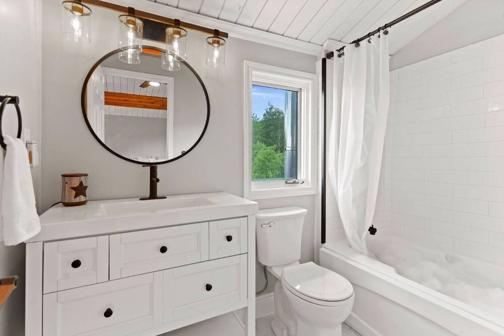 Photo of Bathroom in Malone