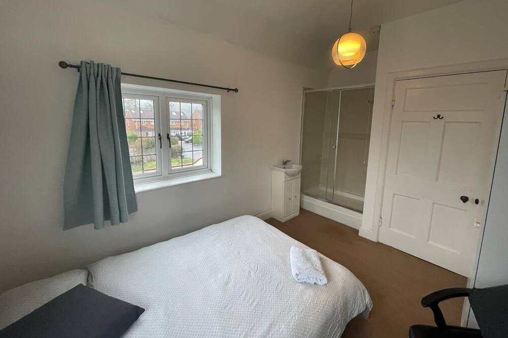 Photo of Bedroom in Severn Beach