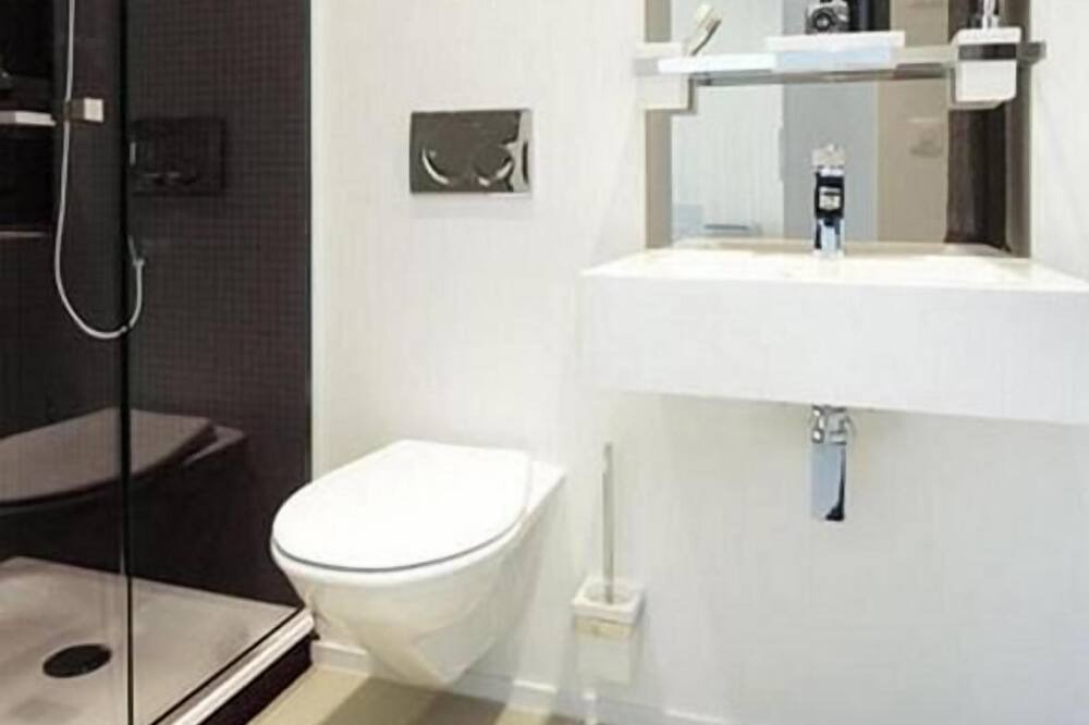Photo of Bathroom in Werd
