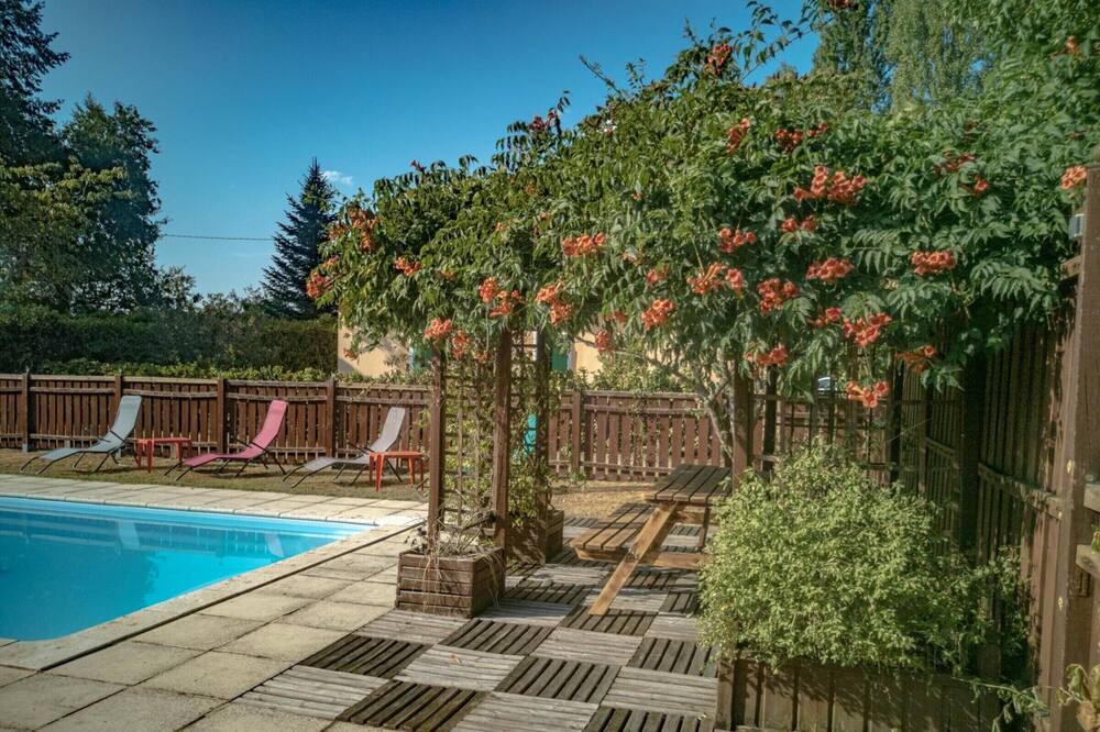 Photo of Outdoor in Belis