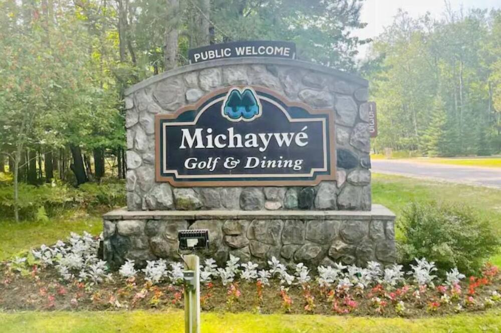 Photo of Outdoor in Michaywe