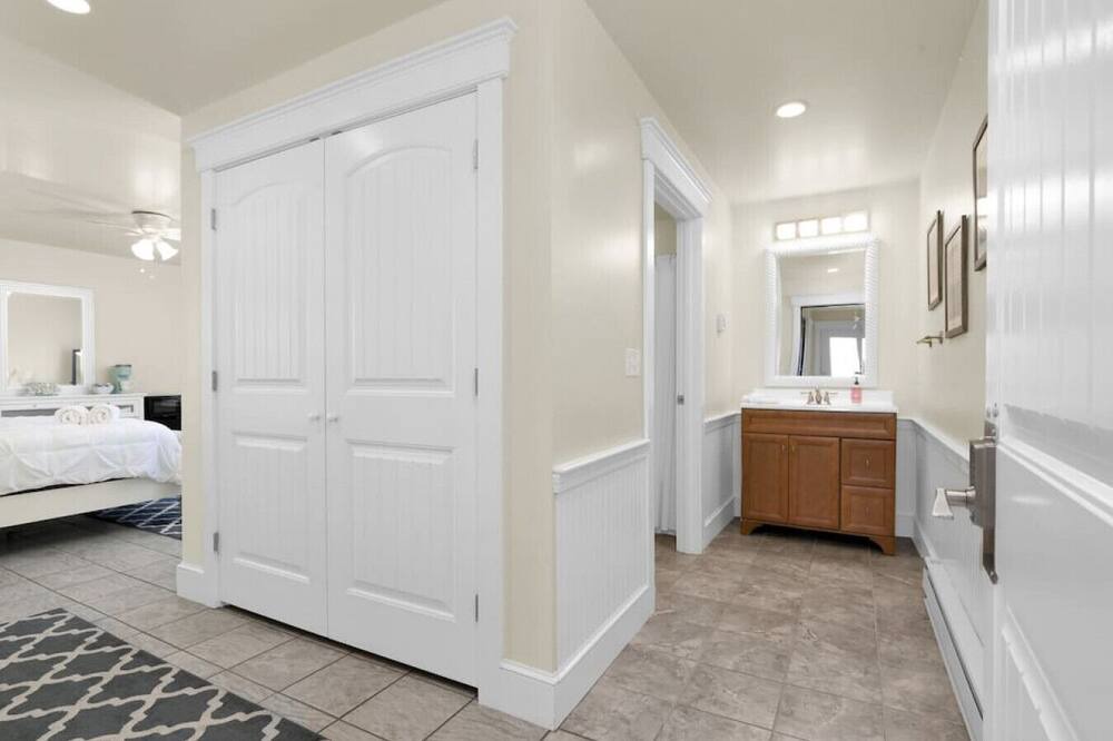 Photo of Others in Edgecomb