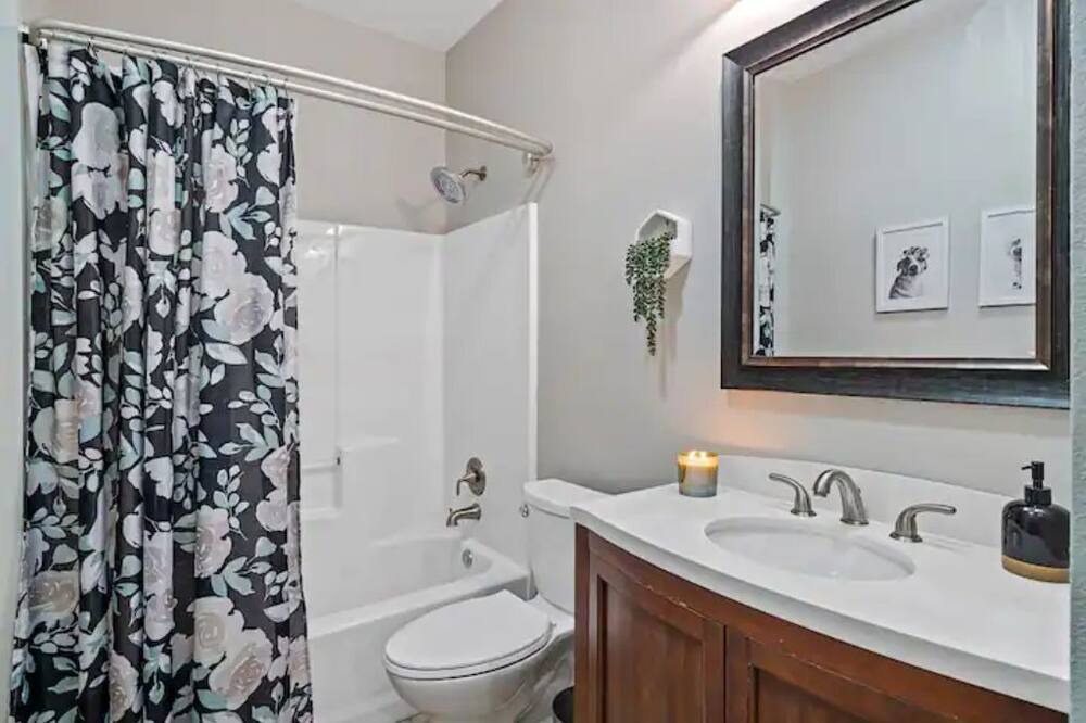 Photo of Bathroom in Tyler