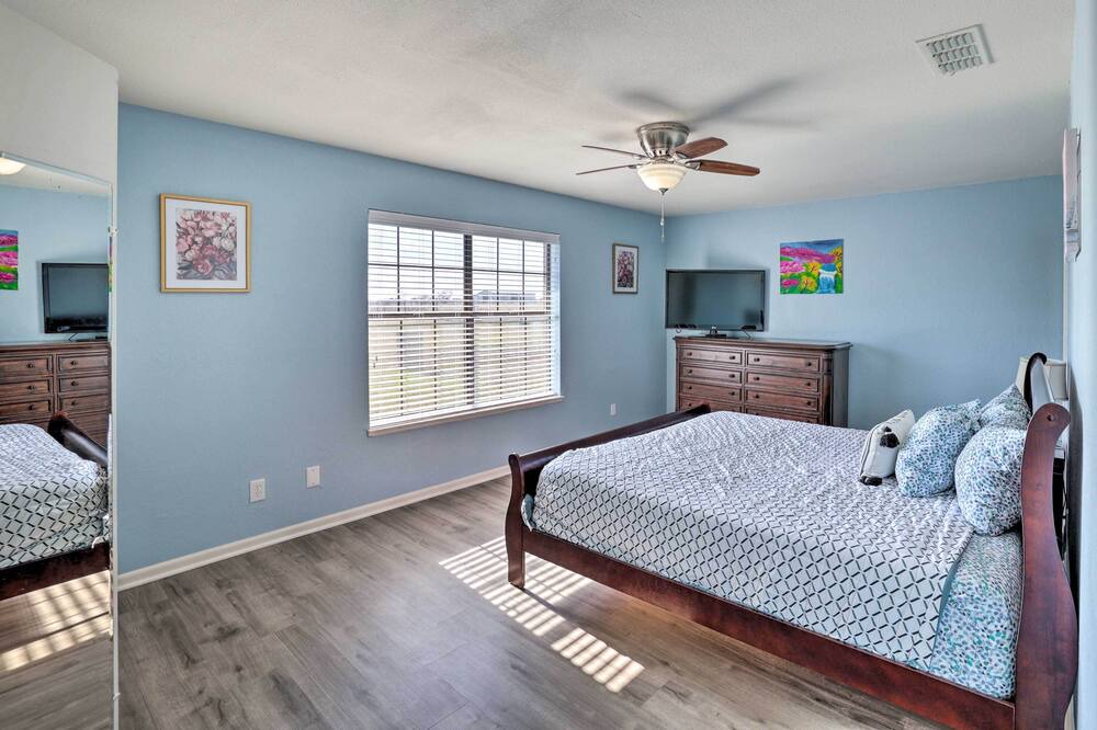 Photo of Bedroom in Sanger