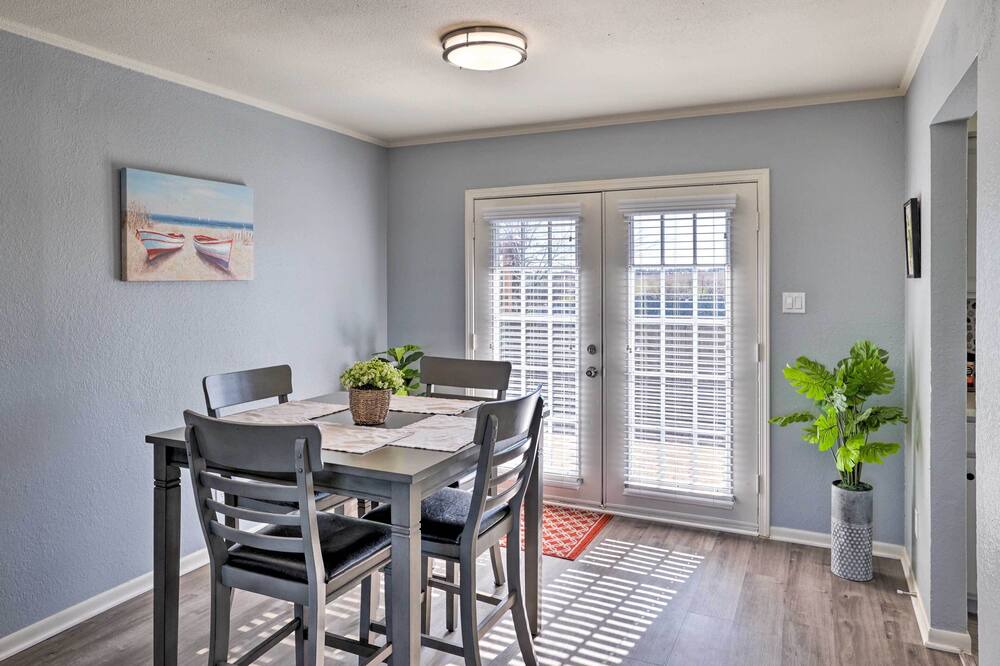 Photo of Bedroom in Sanger