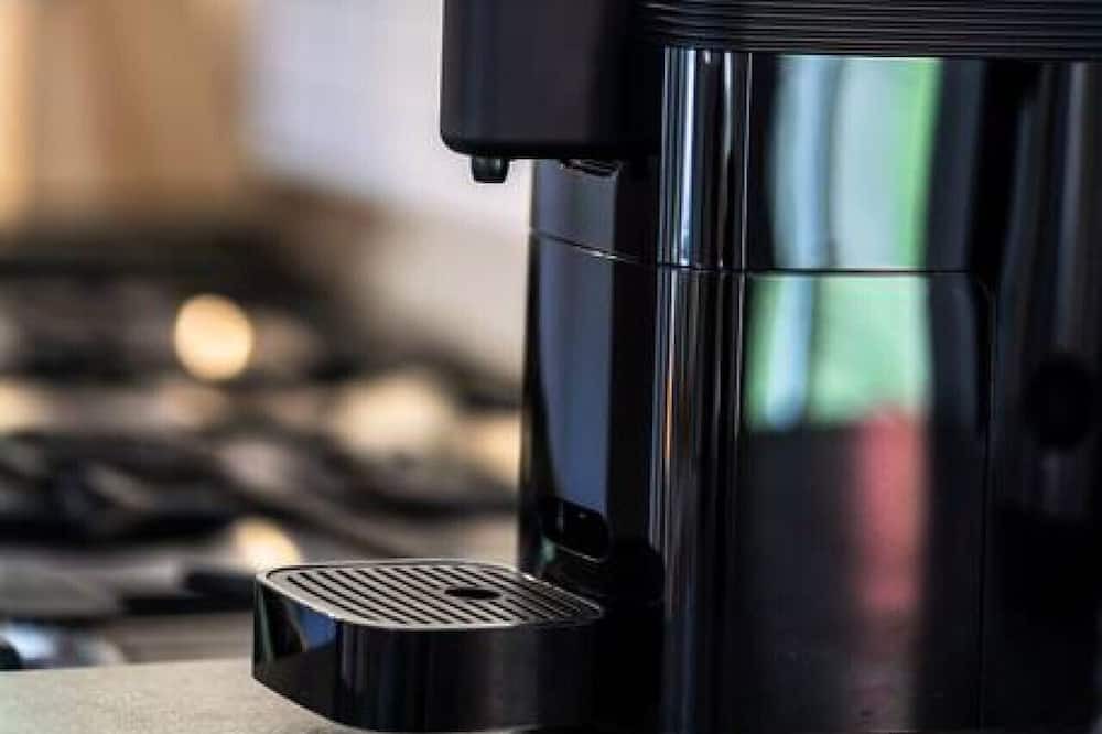 Photo of Others in West Burleigh