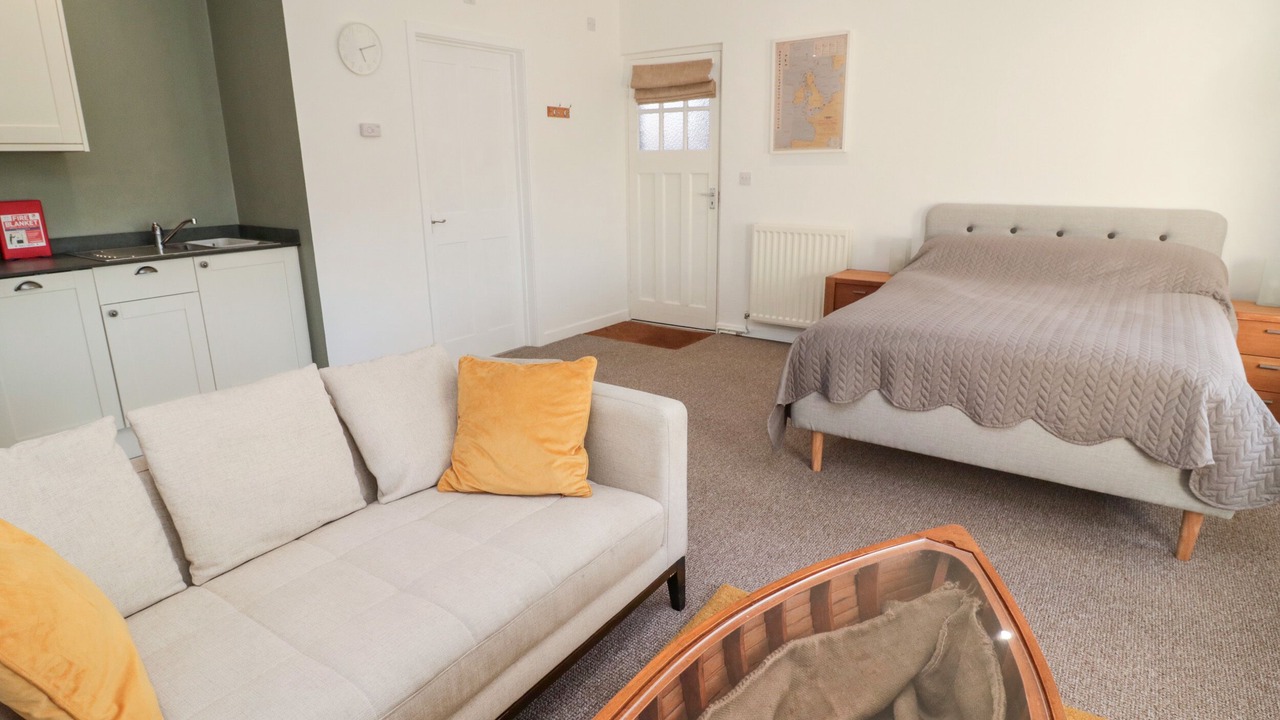 Photo of Others in Ford