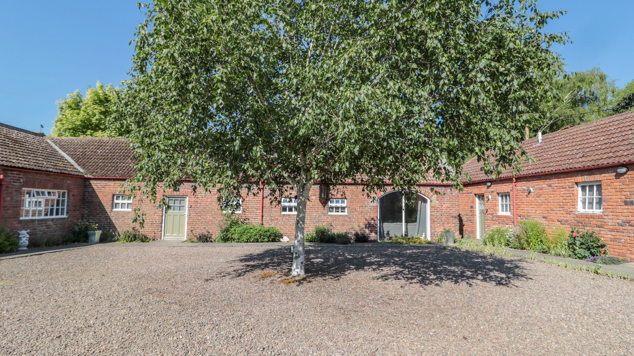 Photo of Others in Ford