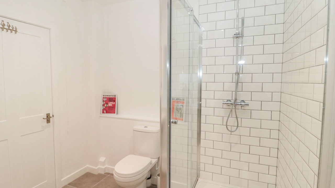 Photo of Others in Ford