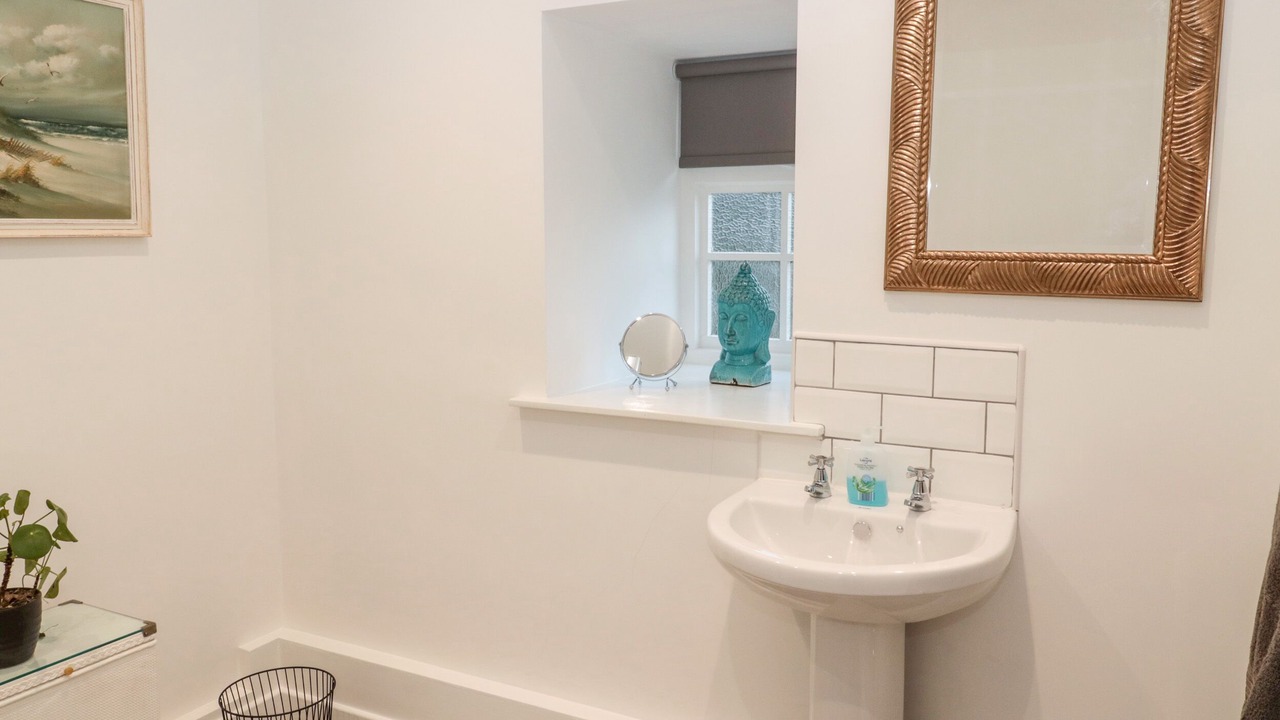 Photo of Others in Ford