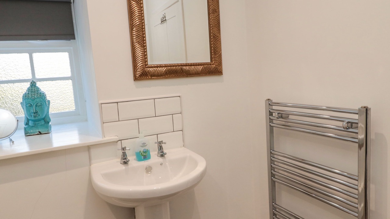 Photo of Bathroom in Ford