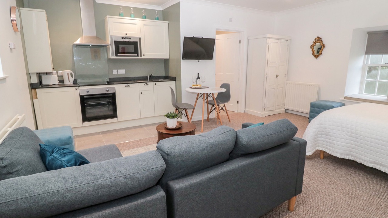 Photo of Livingroom in Ford