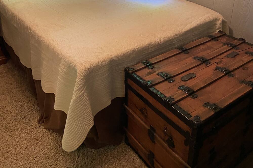 Photo of Bedroom in Tay Valley